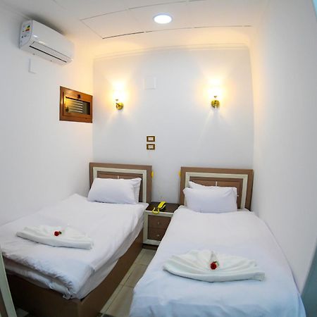 Grand Cairo Hotel ภายนอก รูปภาพ