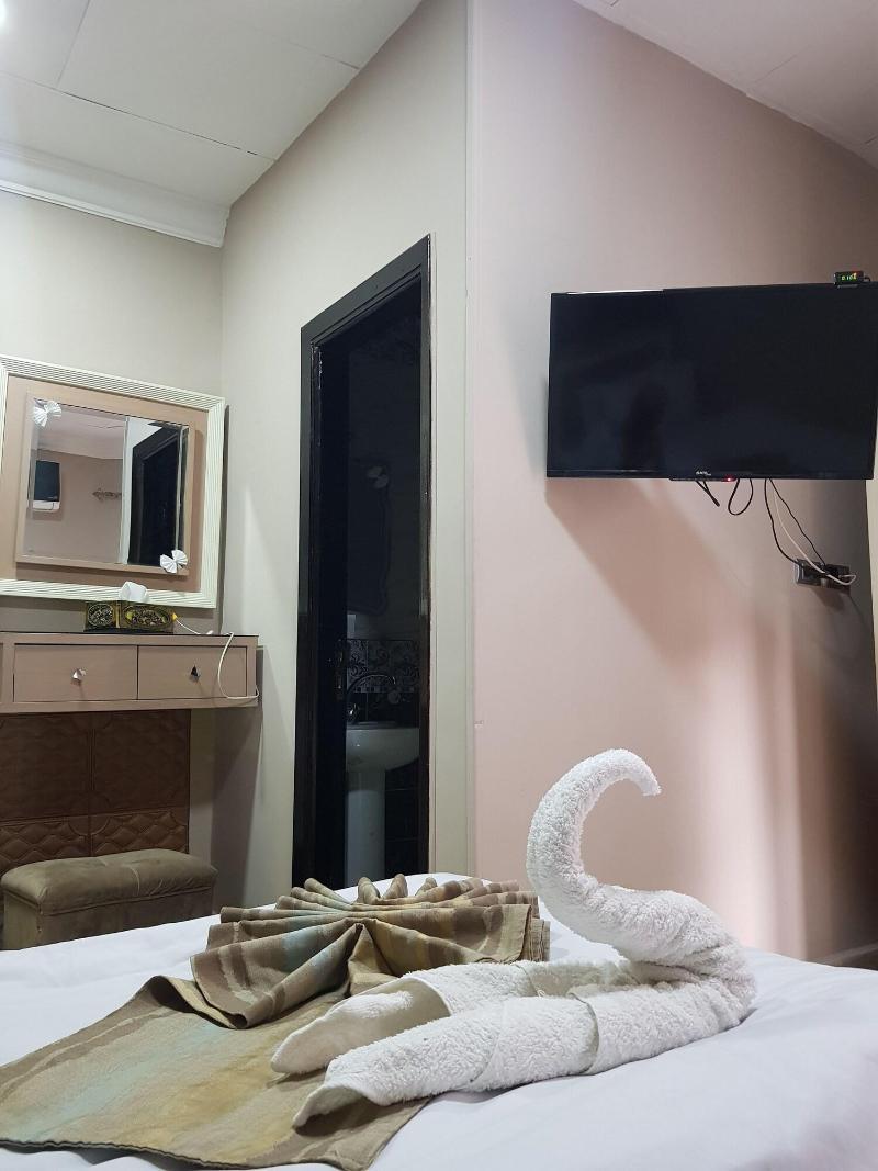 Grand Cairo Hotel ภายนอก รูปภาพ
