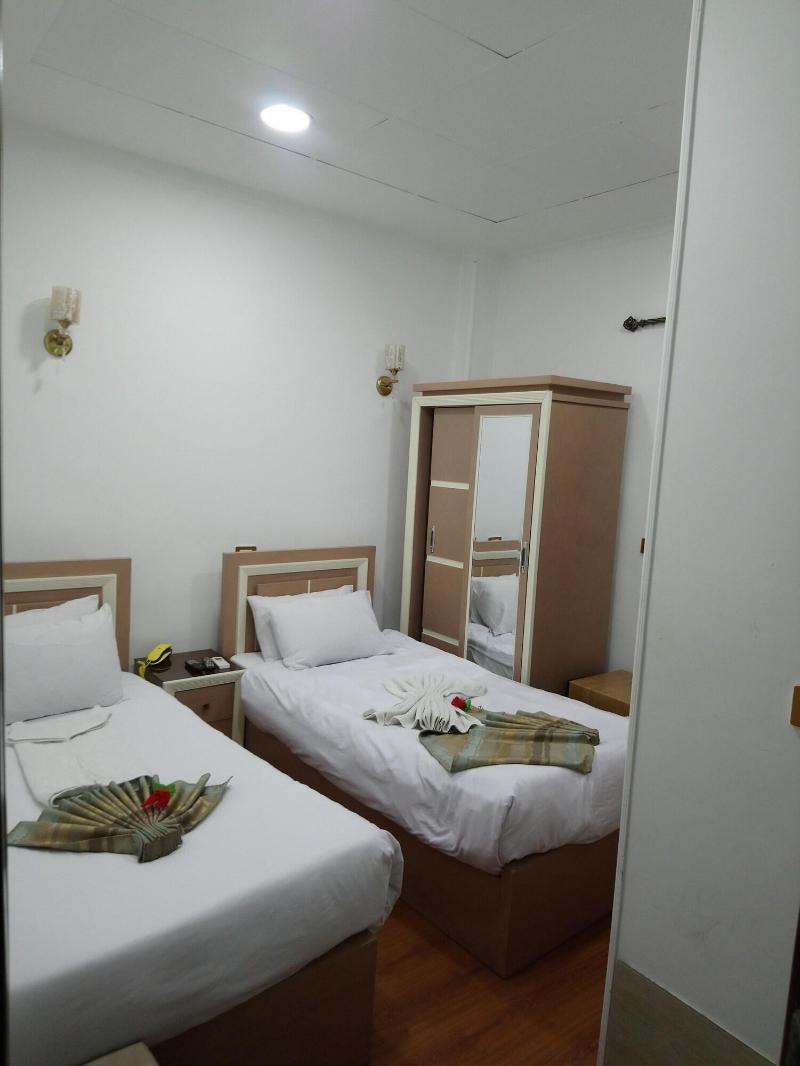 Grand Cairo Hotel ภายนอก รูปภาพ