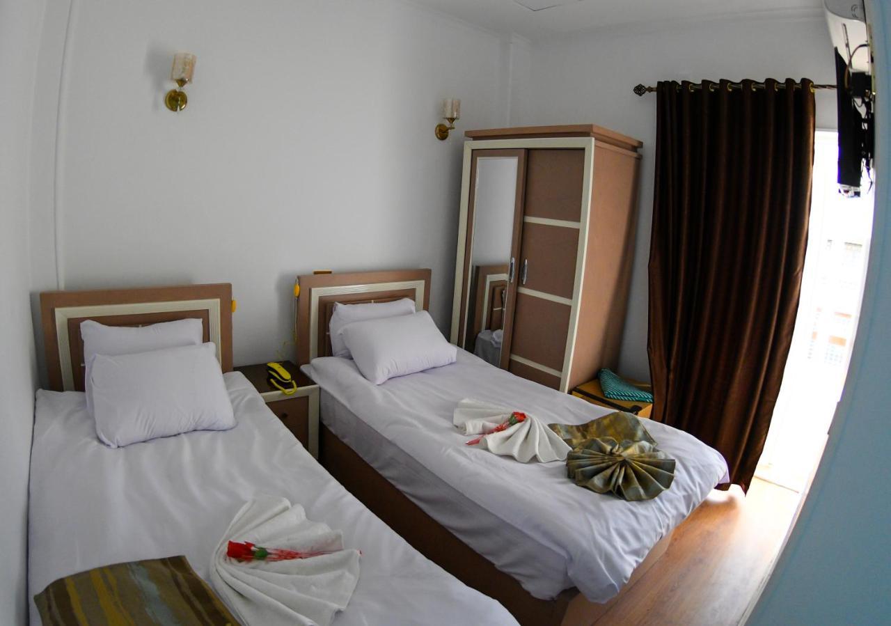 Grand Cairo Hotel ภายนอก รูปภาพ