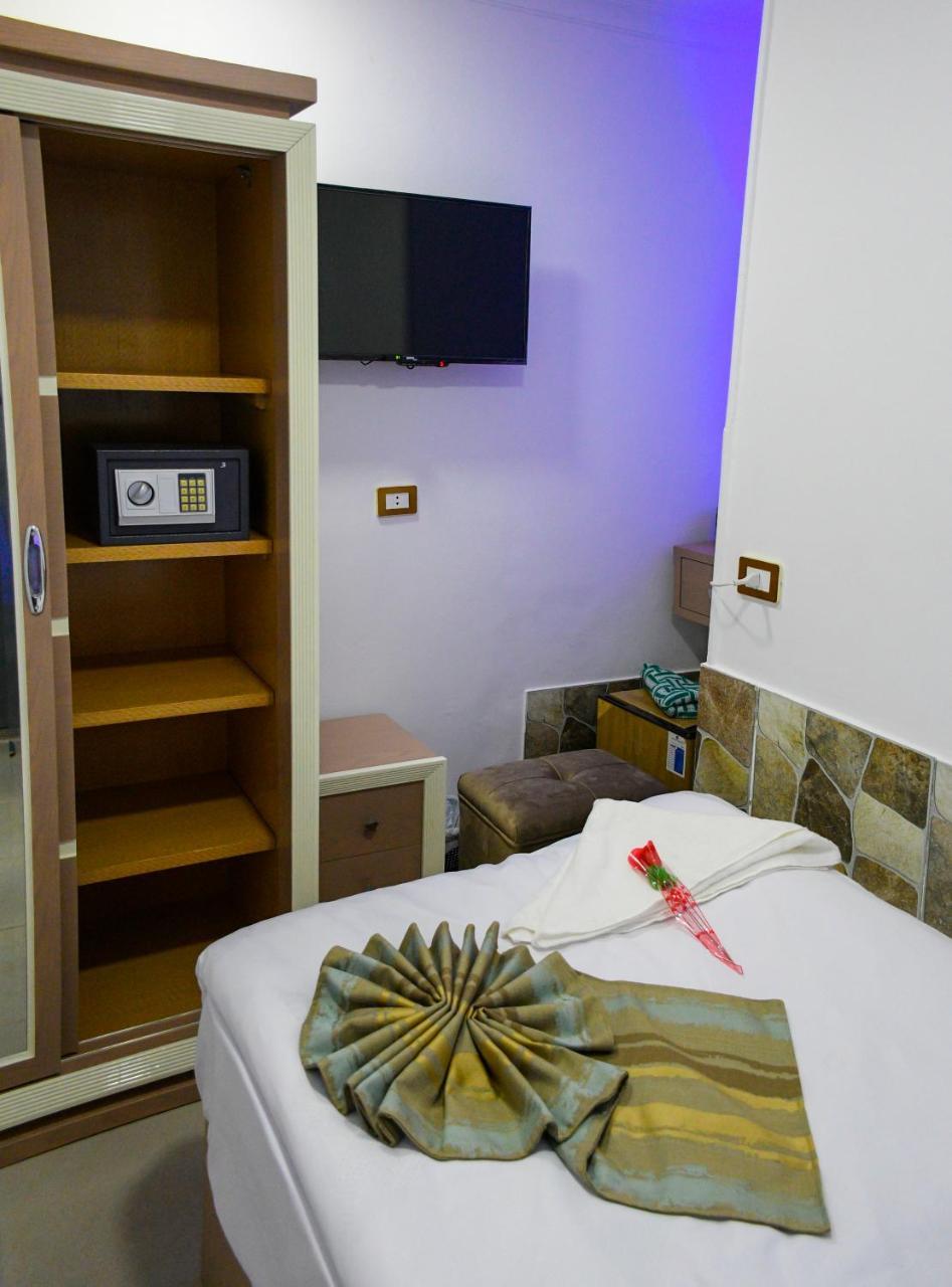 Grand Cairo Hotel ภายนอก รูปภาพ