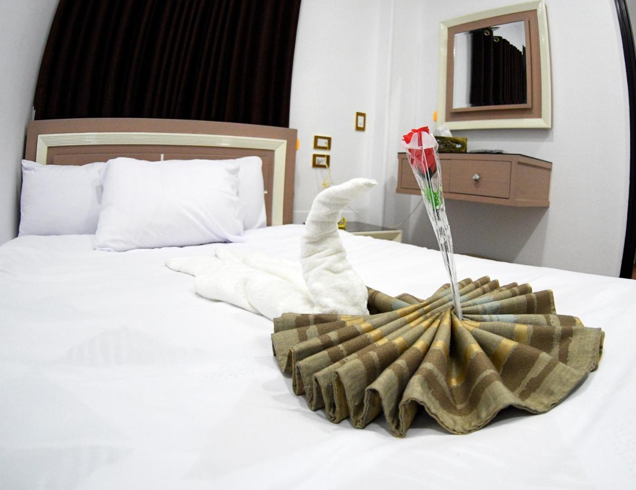 Grand Cairo Hotel ภายนอก รูปภาพ